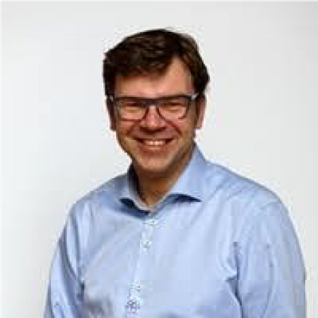 Guido Prof.dr. Guido Mul | University of Twente |
Photocatalytic synthesis